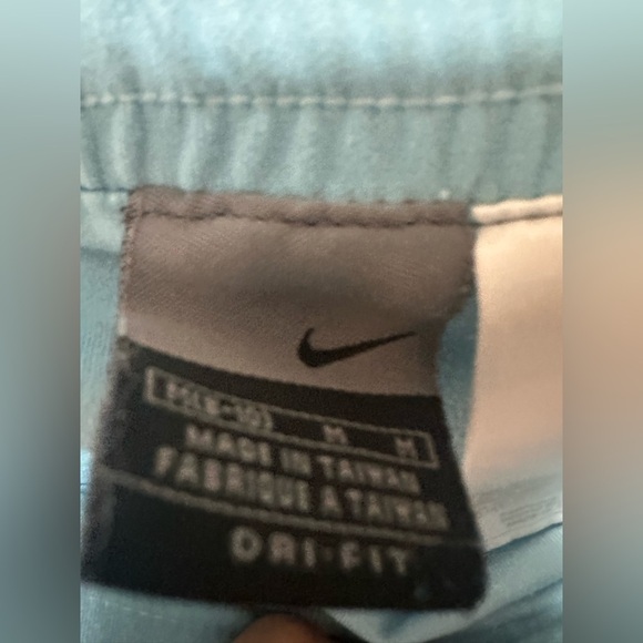 NIKE Powder Blue‎ with Navy Trim Elastic Waist Pull On Tennis Skort size M 8-10 - Picture 6 of 10